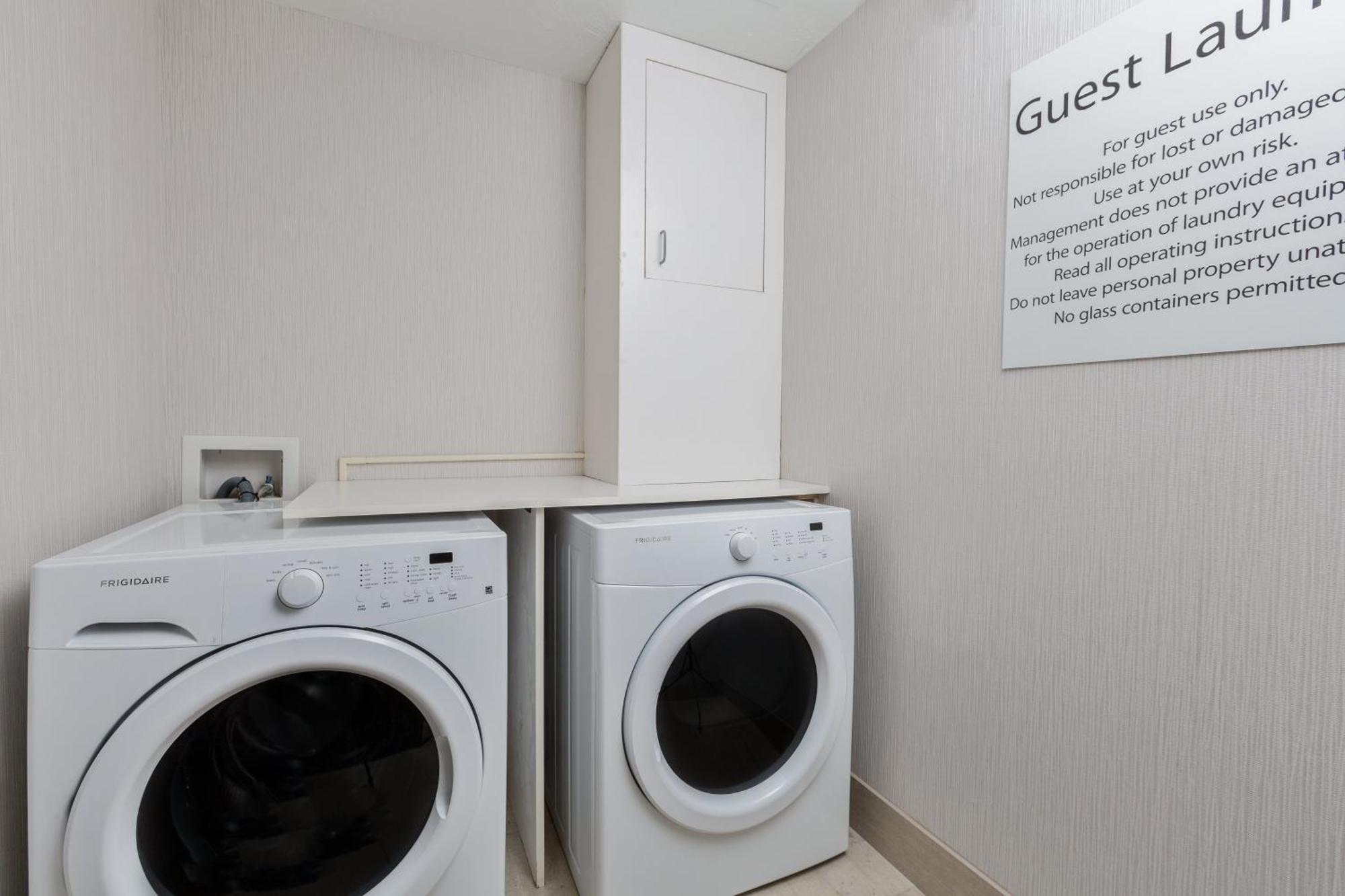 Holiday Inn Express Hotel & Suites Eugene Downtown - University By Ihg Eksteriør billede